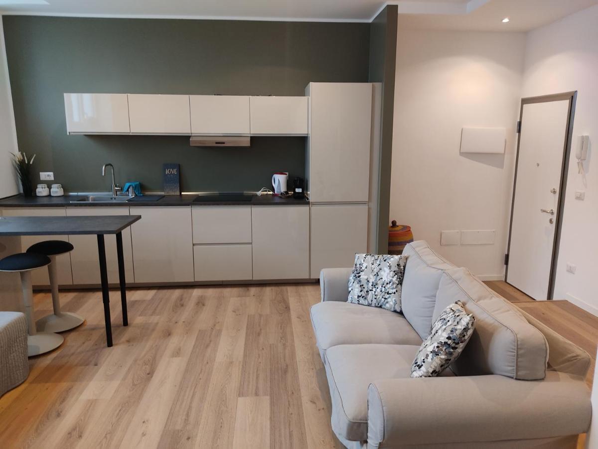 Fiera City Life 2 Top Apartment Milano Esterno foto